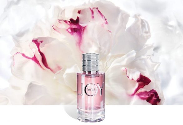 JOY là mùi hương mang tên của hạnh phúc, đánh dấu một bước đi ấn tượng của Dior.